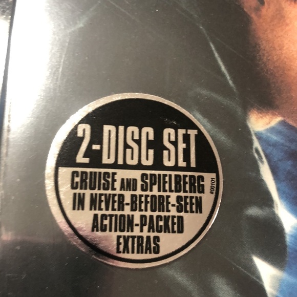 Tom Cruise in the minority report widescreen DVD new with tags - Picture 4 of 4